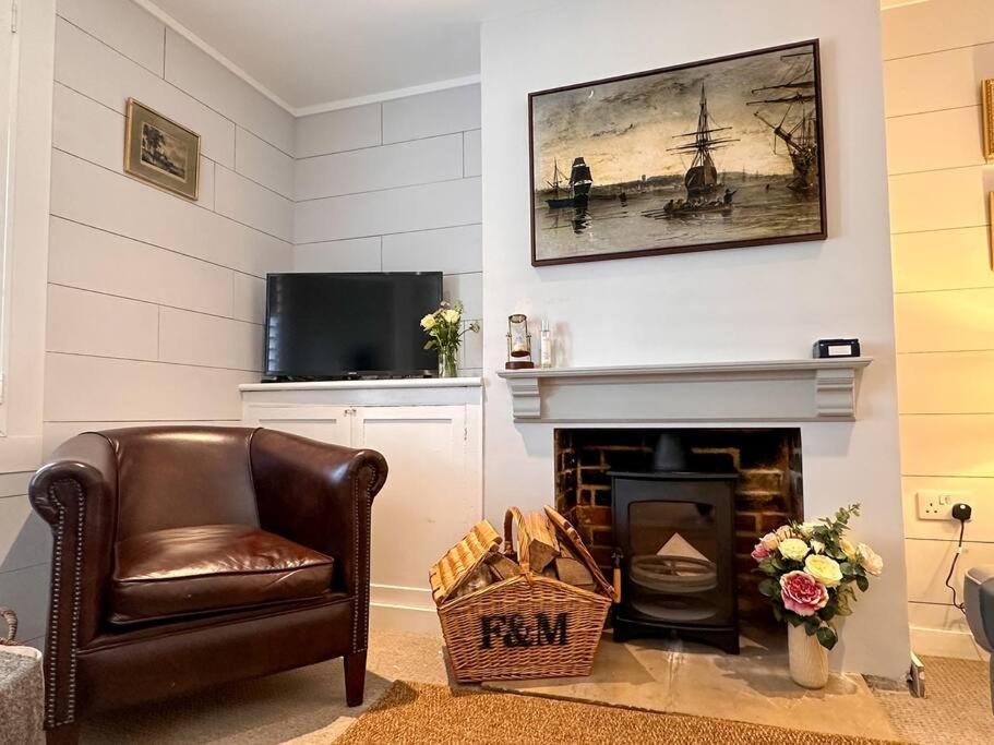 Stylish 3Br Cowes Cottage Close To The Waterfront מראה חיצוני תמונה